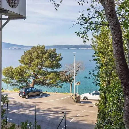 In 45072 * Селце