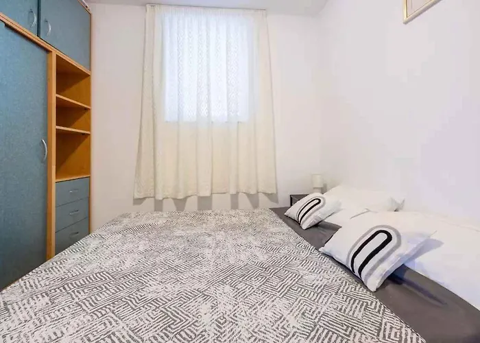 In 45072 Апартаменты *