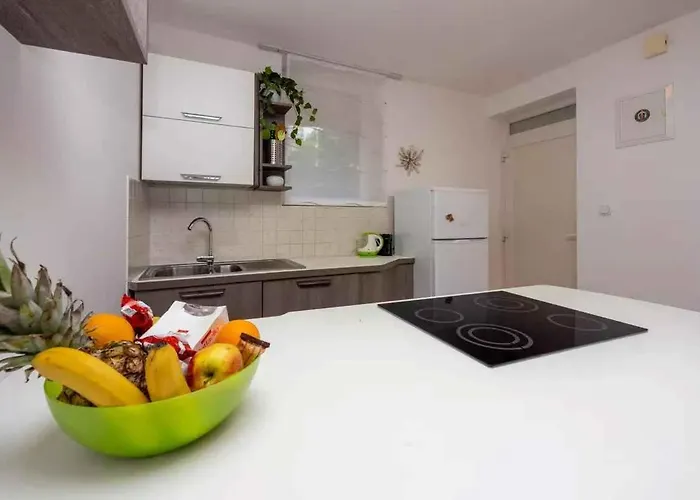 In 45072 Appartement Selce